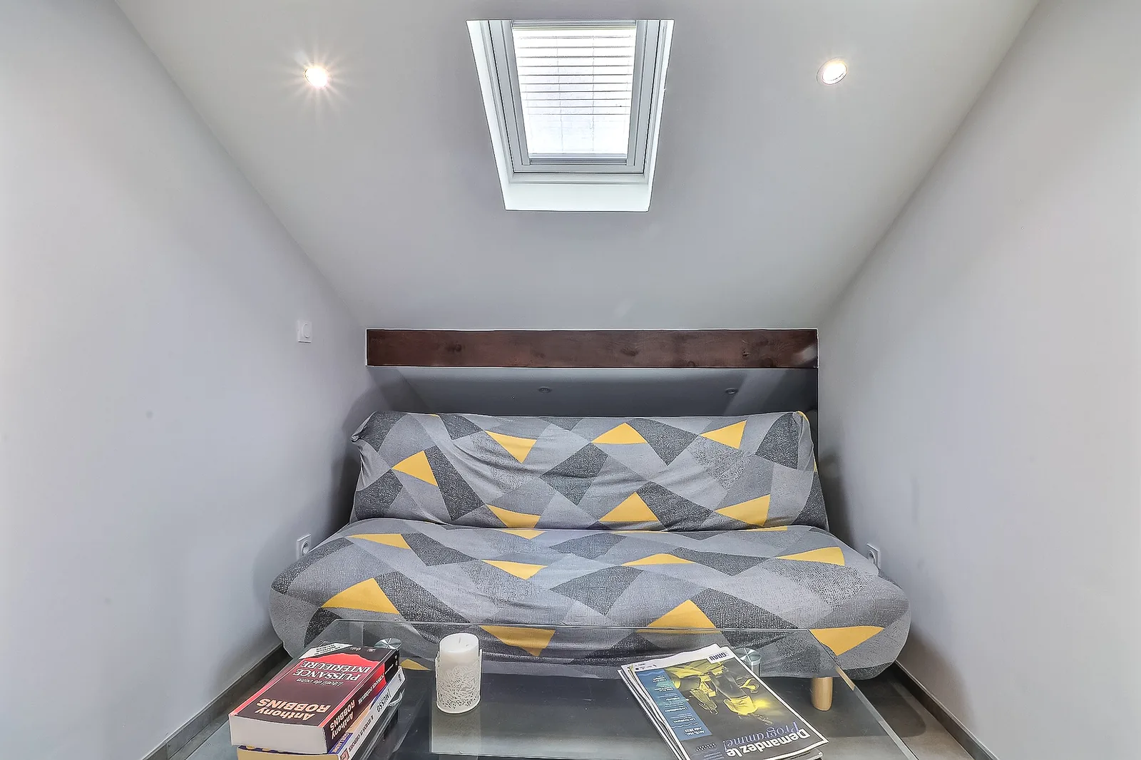 canape lit appartement suzanne 3