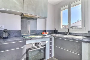 cuisine equipee appartement suzanne 2